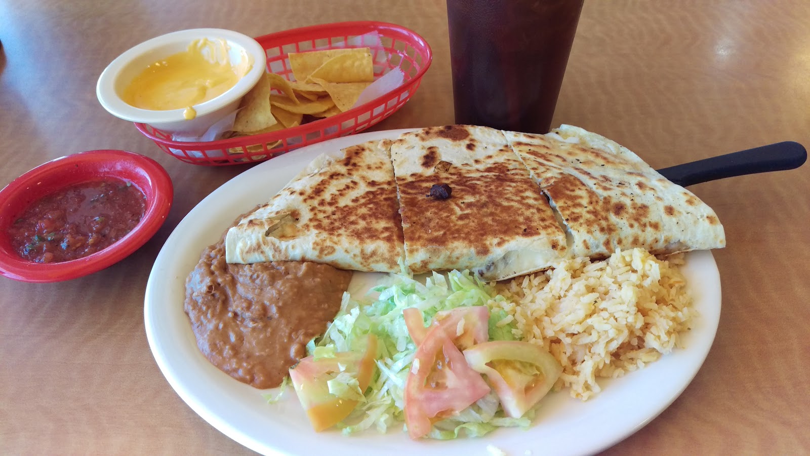 Fresh Mexican dishes at Mi Tequila Jalisco